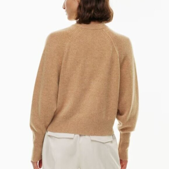 Aritzia The Group Babaton Luxe Cashmere Crew Sweater Camel Tan Size XS - Picture 2 of 8